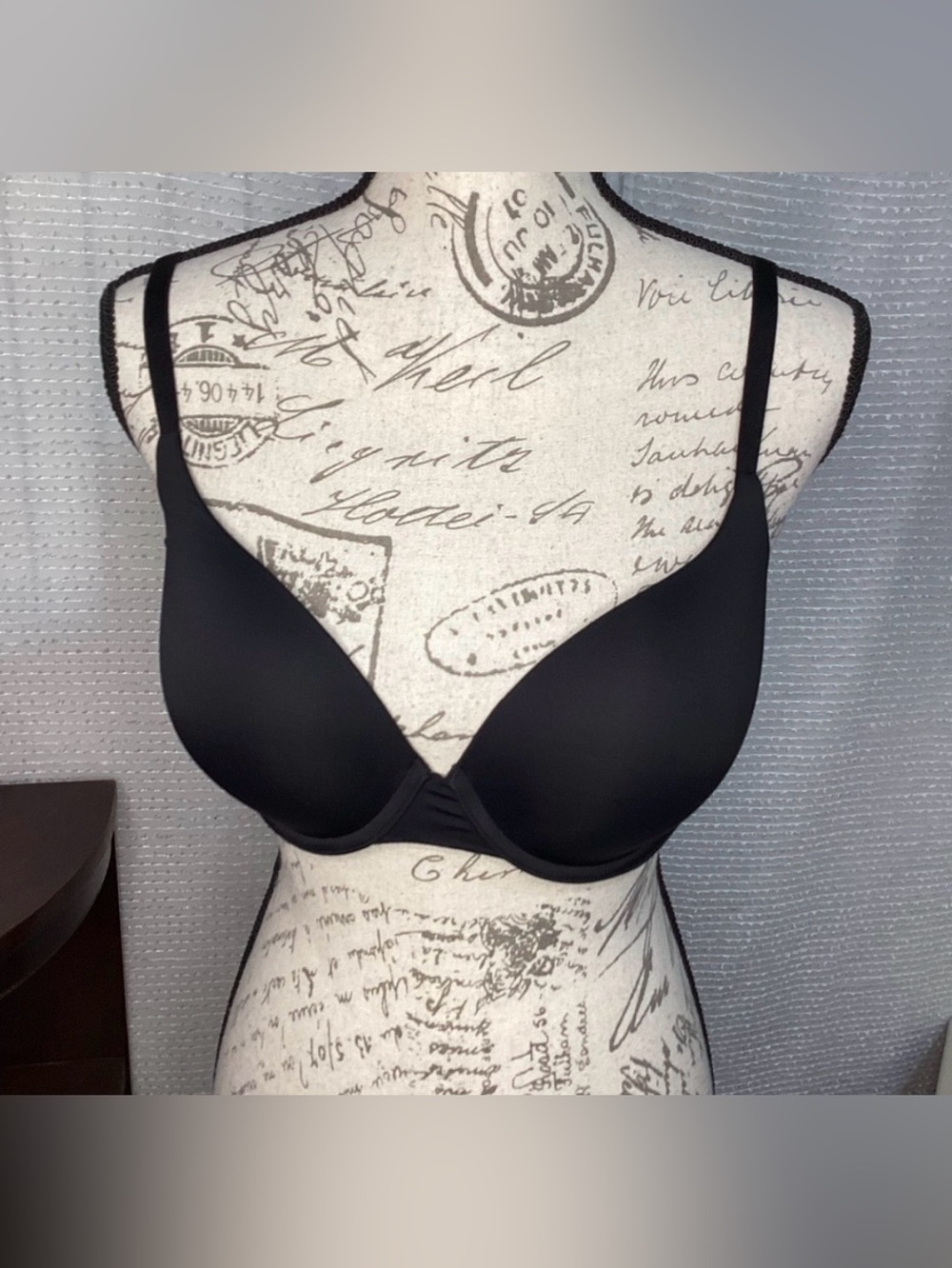 Victoria’s Secret Perfect Shape Black Padded Underwire Bra 34DD